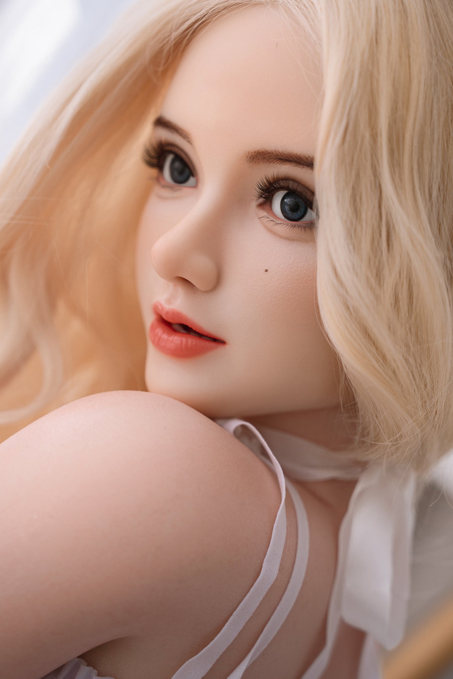 Xenia- 148cm Ultra Realistic Full Silicone Cosplay Movable jaw Sex Doll