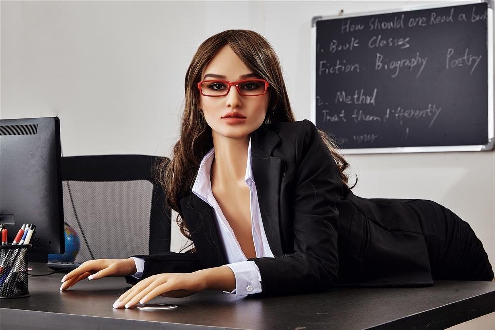 Kyleigh-168CM(5.5ft)Silicone Sex Doll For Men Milf Sexdoll - Image 3