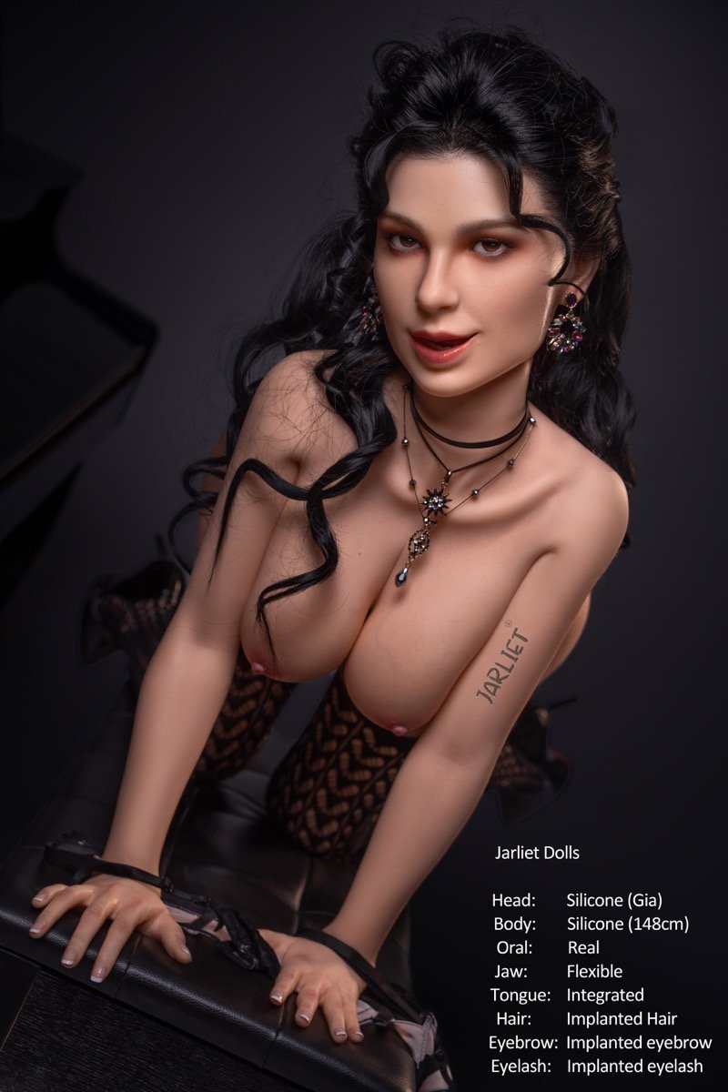 Gia - 148cm Ultra Realistic European Black Curly-Haired Full Silicone Love Doll