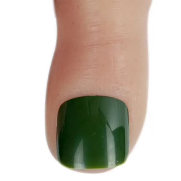 Toenail color 04