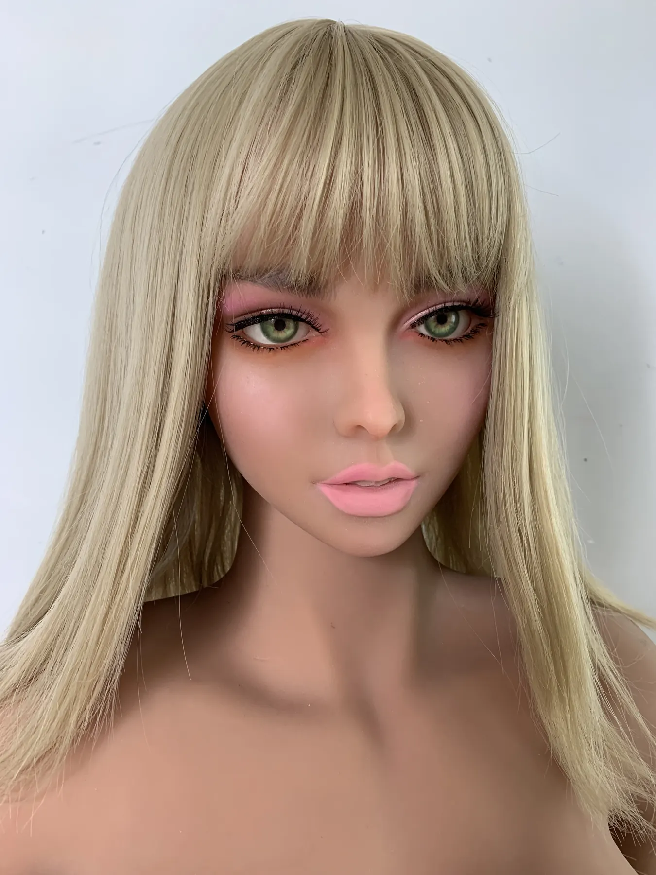 Eirlys Quenby – 165cm Curvy TPE Custom Doll, Head 104 factory reference 3