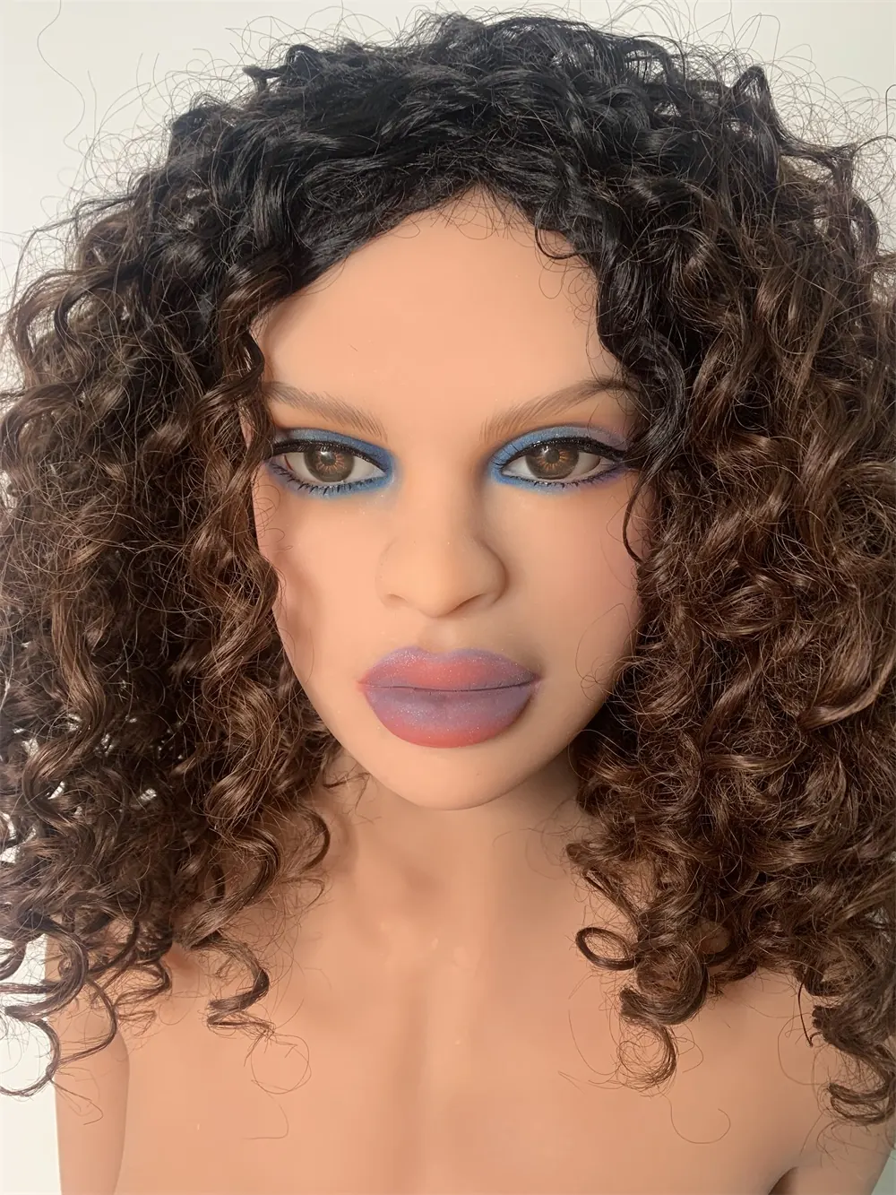 Anouk Larkspur – 170cm Medium Bust TPE Custom Doll, Head 074 factory reference 3