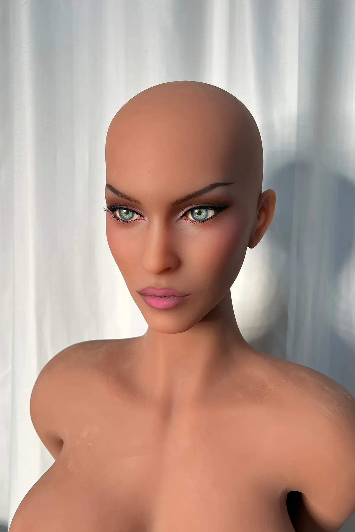 Elowen Frost – 165cm Curvy TPE Custom Doll, Head 296 factory reference 3