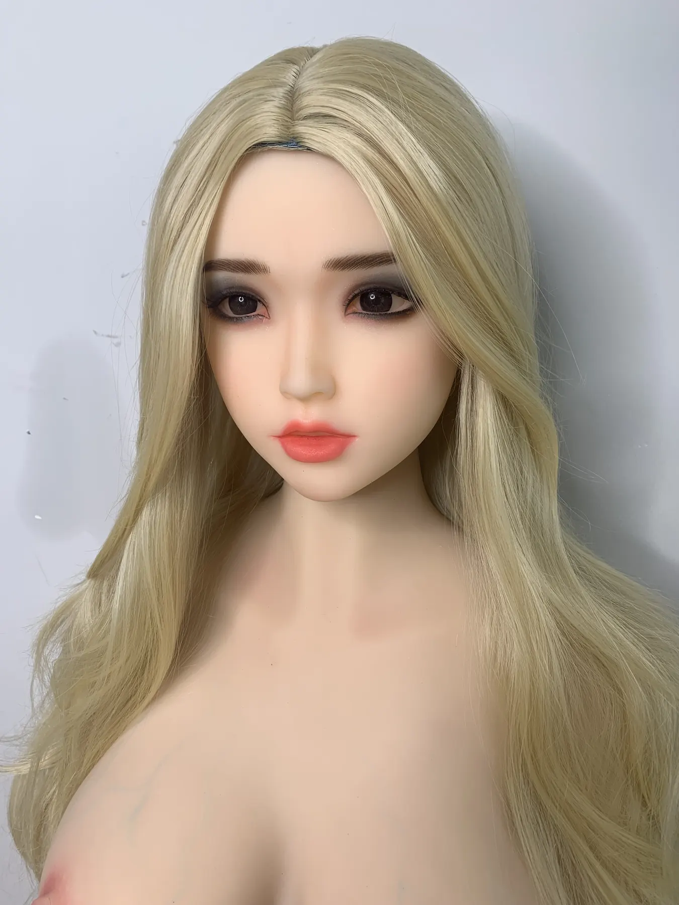 Aveline Corven – 165cm Curvy TPE Custom Doll, Head 258 factory reference 4