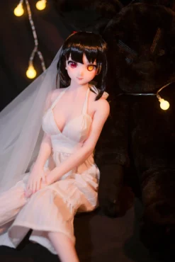J60 Kurumi Cinnamon mini doll view 2